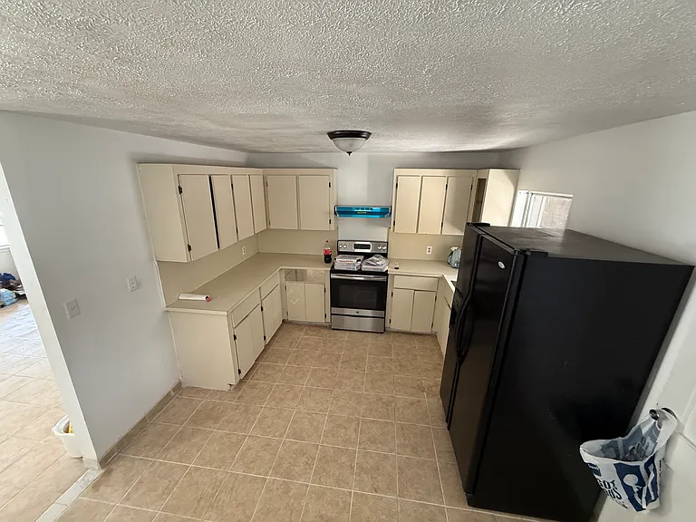 5074 Mapletree Ln — Photo 14