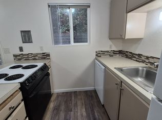 3356 SW Beaverton Hillsdale Hwy, Portland, OR 97221