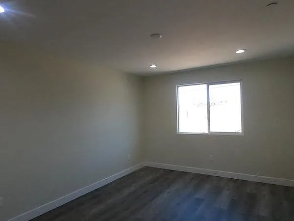262 E Park Ave #A — Photo 11