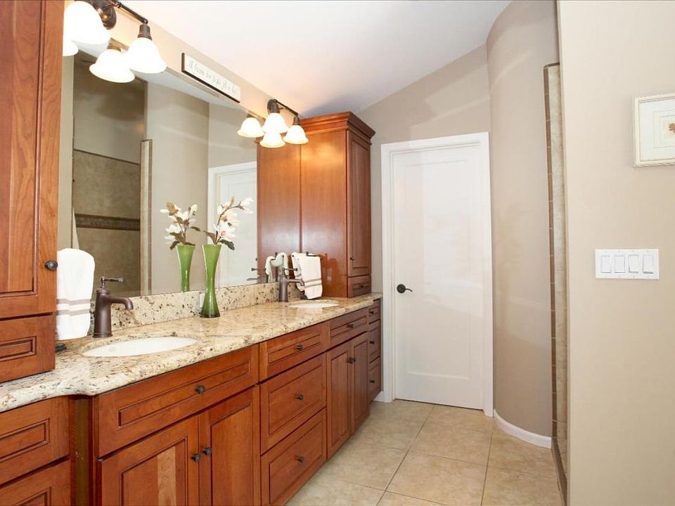 1st image of 3231 Gleneeden Way