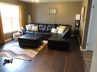 207 E Center St, Winfield, IA 52659