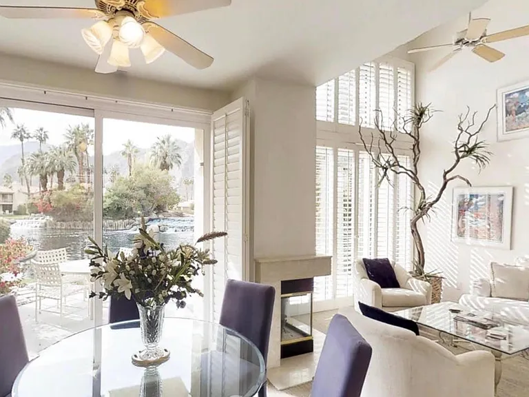 the dining room!