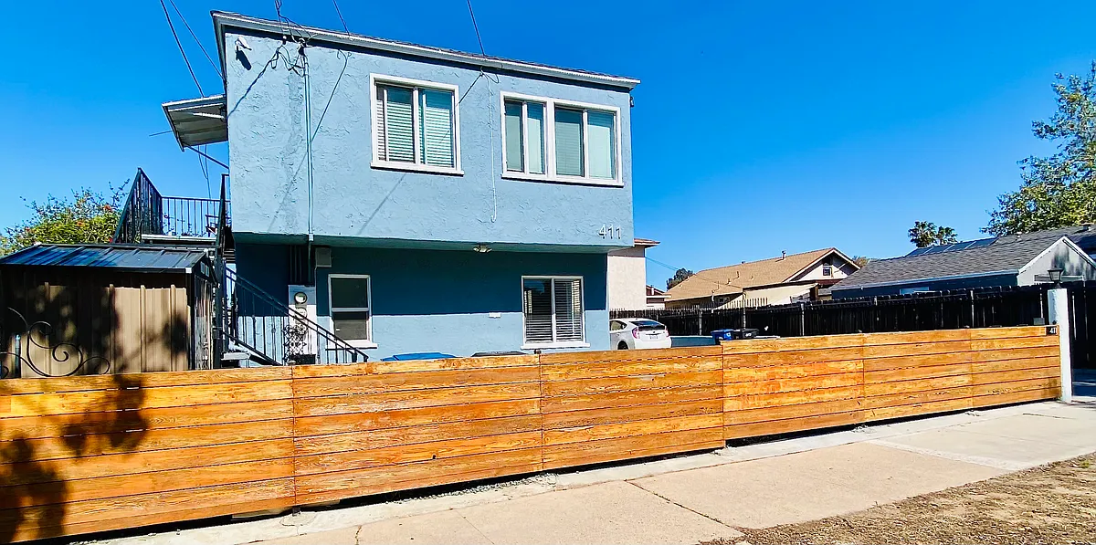Building Photo - 411 G St #A