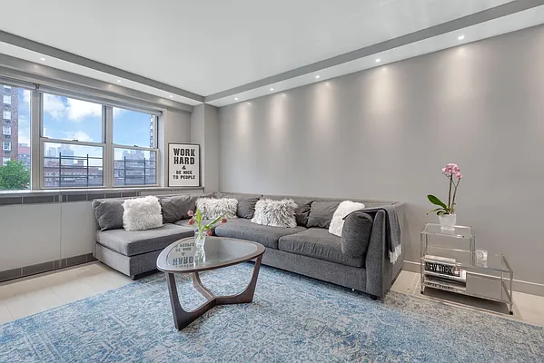 Sold by Compass | media 1