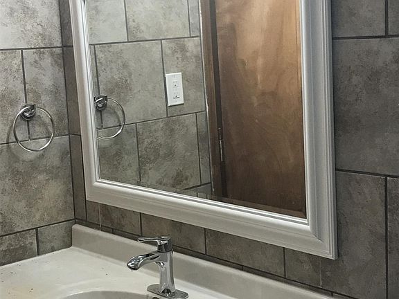 Bathroom-Completely brand new!