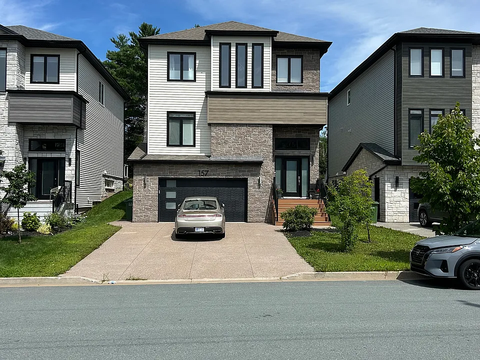 157 Talus Ave