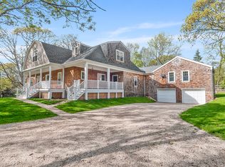 1248 Springs Fireplace Rd, East Hampton, NY 11937