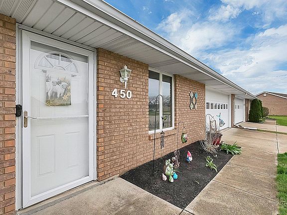 2nd image of 450 Samantha Cir
