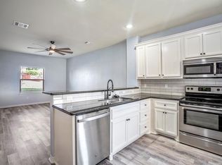 270 Capetown Cir, Montgomery, TX 77356