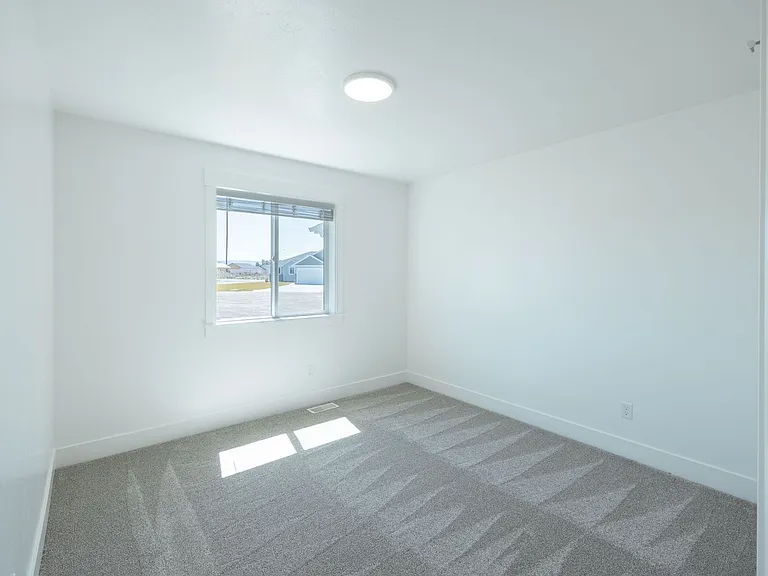 3717 Razor Cir — Photo 16