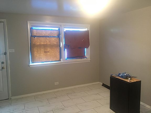 3rd image of 7925 S Greenwood Ave
