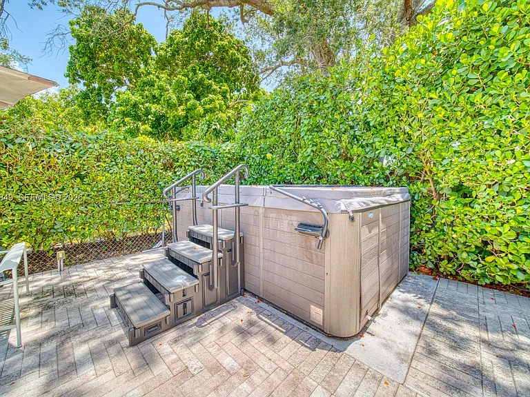7055 SW 84th Ave — Photo 26