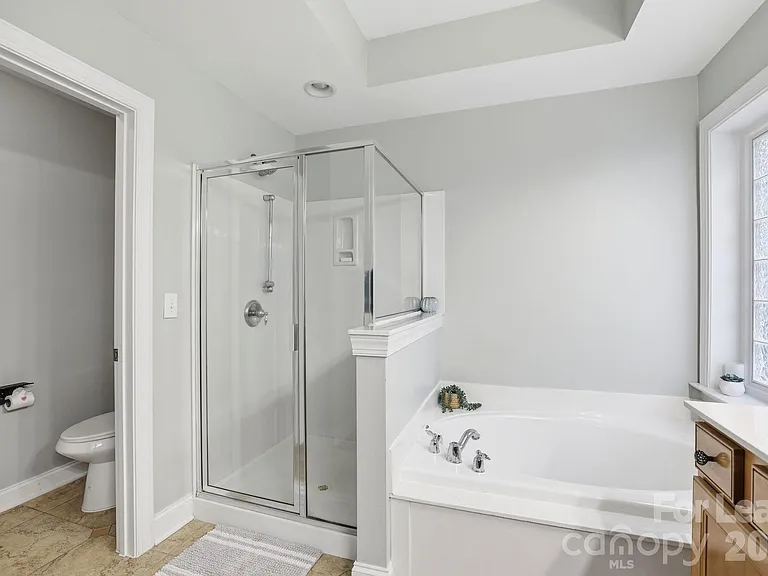8636 Sagekirk Ct — Photo 30