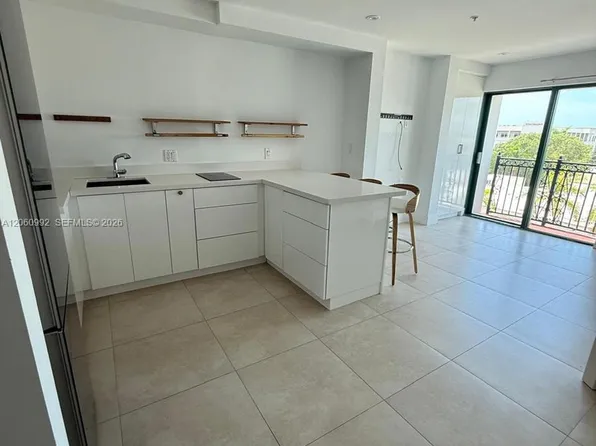 5785 SW 72nd St, South Miami, FL