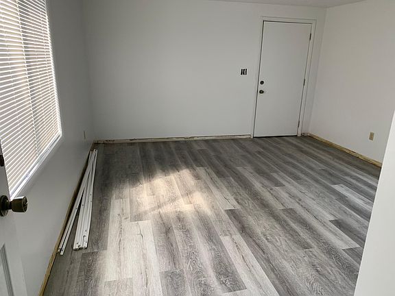 4th room that could be used as an office or bedroom