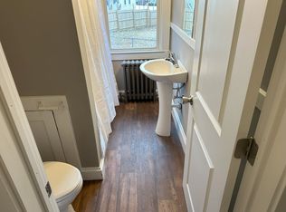 9-13 Chestnut St #4, Manchester, CT 06040