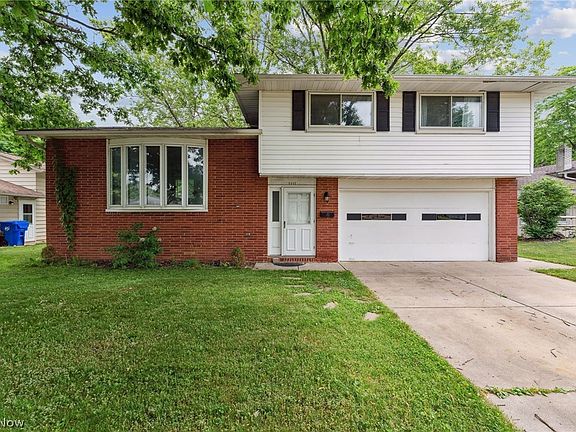 2nd image of 6449 Parkland Ave