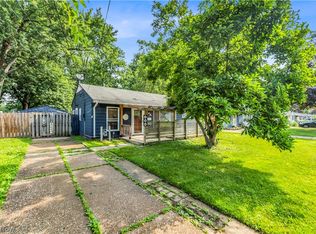 280 Kempton Dr, Berea, OH 44017