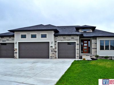 7346 Gerald Ave, Lincoln, NE, 68516
