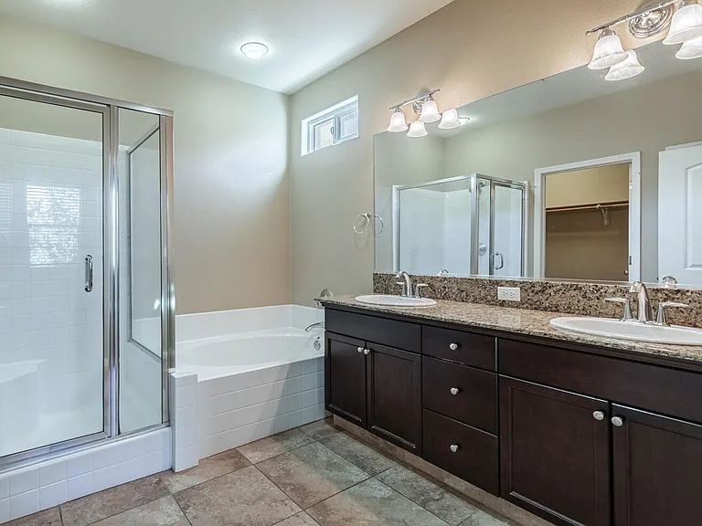 3475 Bellaire Ave — Photo 15