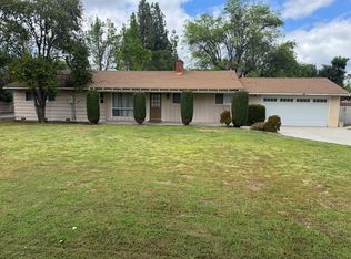 23405 Burbank Blvd, Woodland Hills, CA 91367