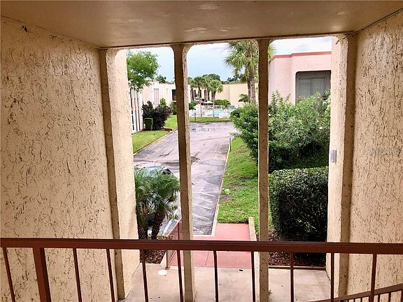 5th image of 542 Orange Dr APT 20