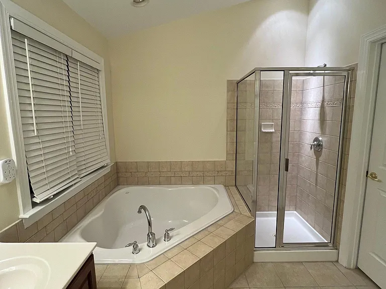 8305 Merlot Ln #131 — Photo 53