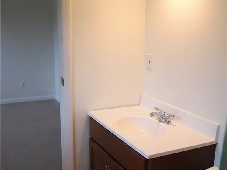 Blackhawk Dr — Photo 18
