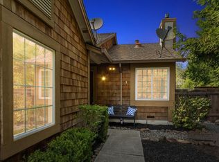 1727 Capella Ct, Petaluma, CA