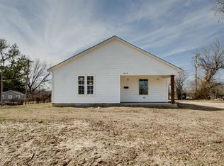 3479 Rochester Rd, Memphis, TN 38109