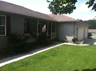 1509 Bender Rd, Marietta, OH 45750