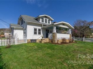 21 Miami Dr, Waynesville, NC 28785