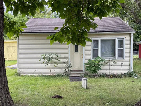 11433 Dexter St, Clio, MI 48420