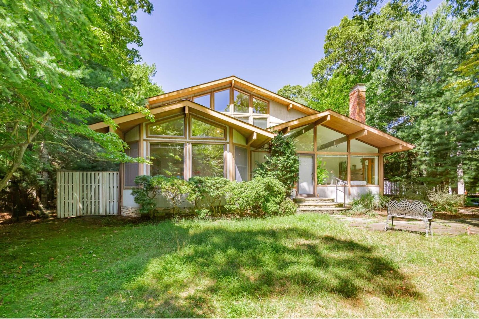  246 Norfolk Drive