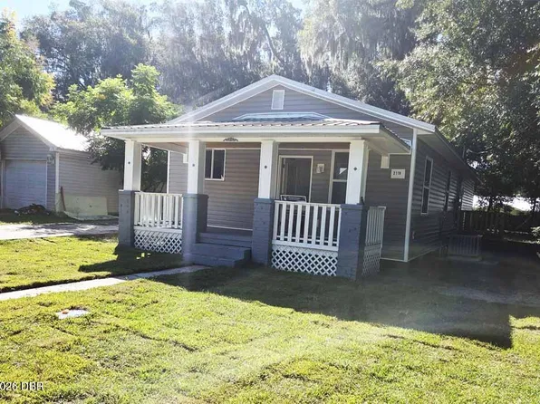 2119 Oak St, Palatka, FL 32177