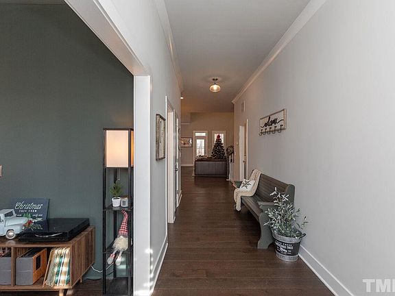 5th image of 434 Kings Lake Way