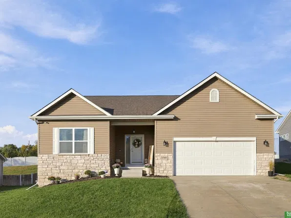 17208 Morgan Ave, Gretna, NE 68028