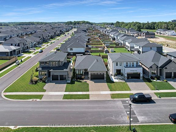 5th image of 3297 Regiment Rd