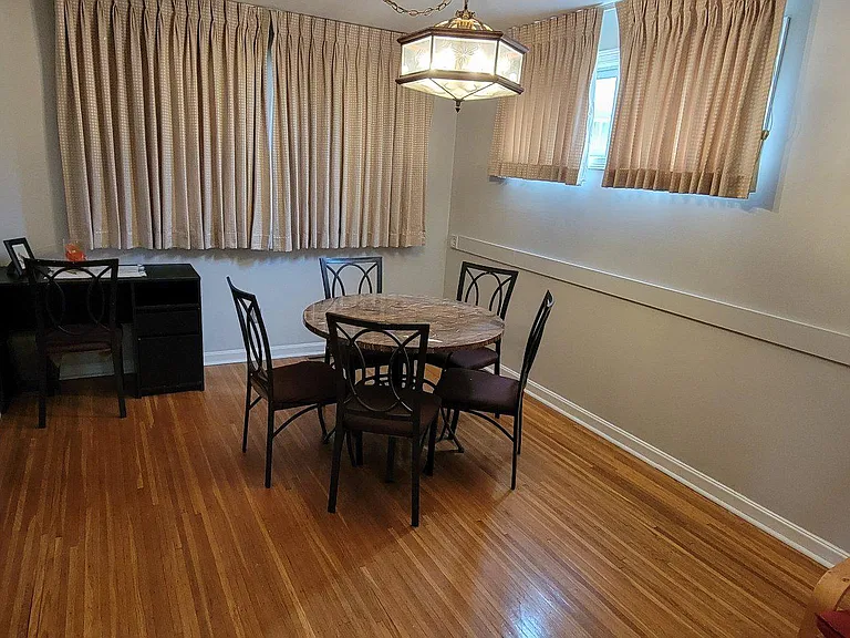 117 N Brookfield Rd — Photo 10
