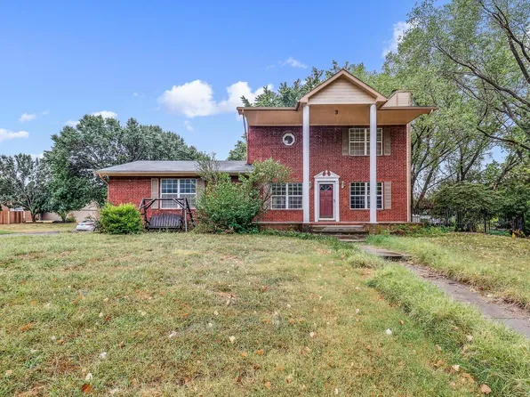 25 Arnold Dr, Augusta, KS 67010