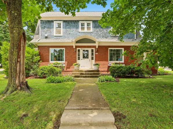 1501 Main St, Cross Plains, WI 53528