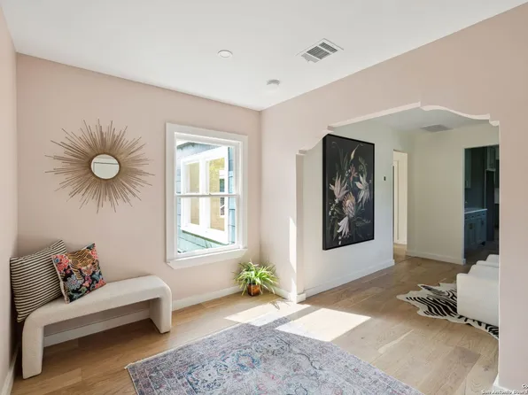 142 Field Crest, San Antonio, TX 78209