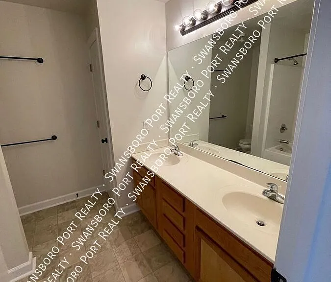 206 Bridgewood Dr — Photo 8