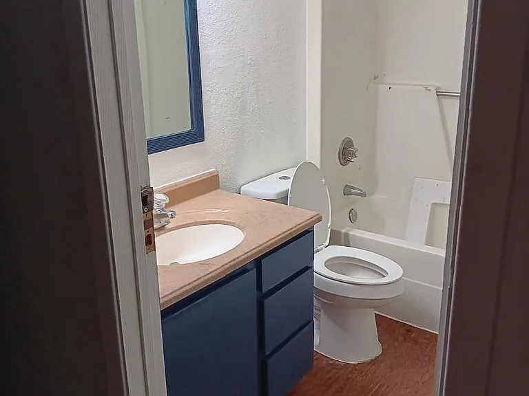 1811 Allison Dr — Photo 3