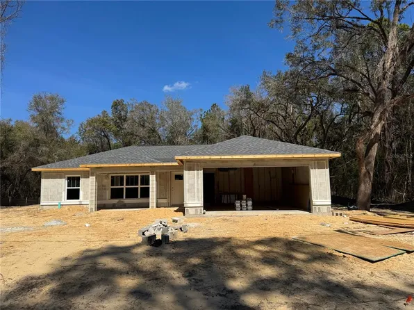 411 W Eridani Ct, Citrus Springs, FL 34434