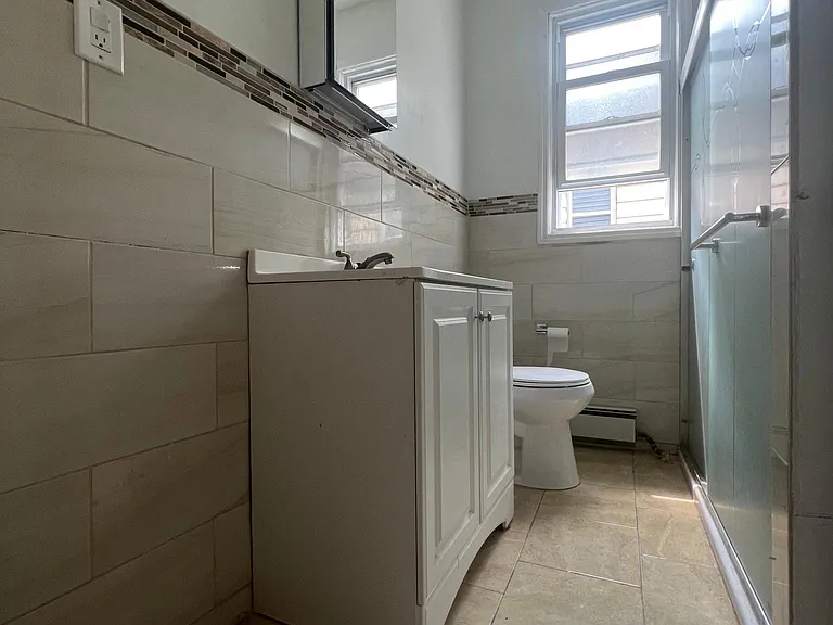 239 Harrison St #2 — Photo 9