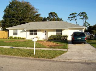 2898 Pembroke Rd, Melbourne, FL 32935