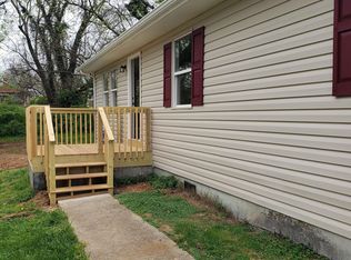 212 Belmont St N, Johnson City, TN 37604