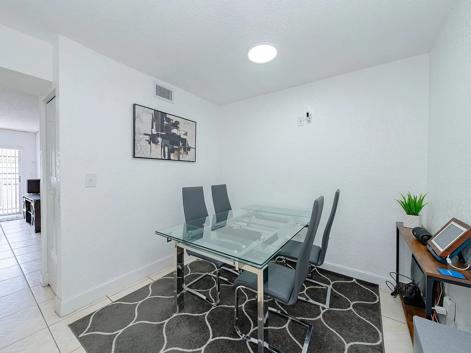Montego Bay Apartments- 1095 W 77 St Hialeah, FL 33014 — Photo 3