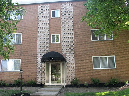 1st image of 3219 Meadowbrook Blvd APT 102